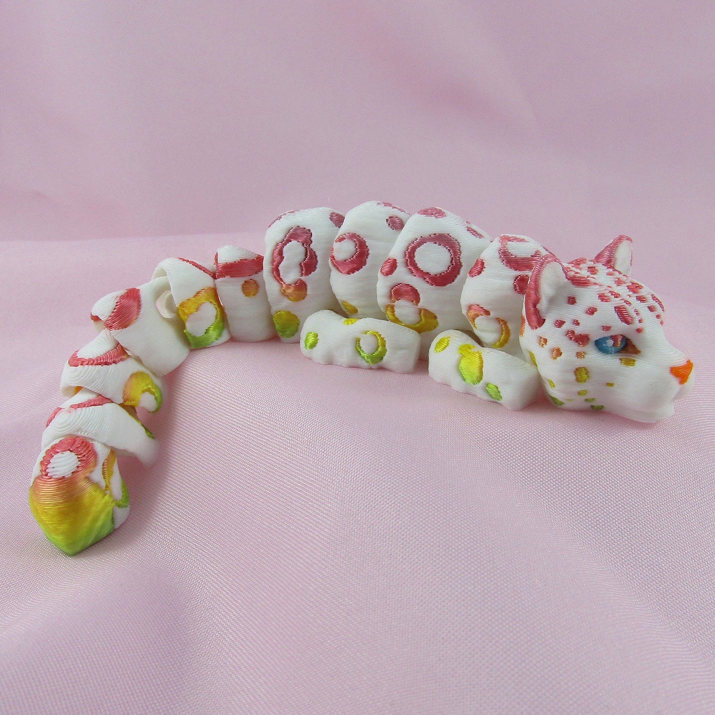Articulated Baby Rainbow Snow Leopard 3D Fidget Toy Desk Decoration Gift