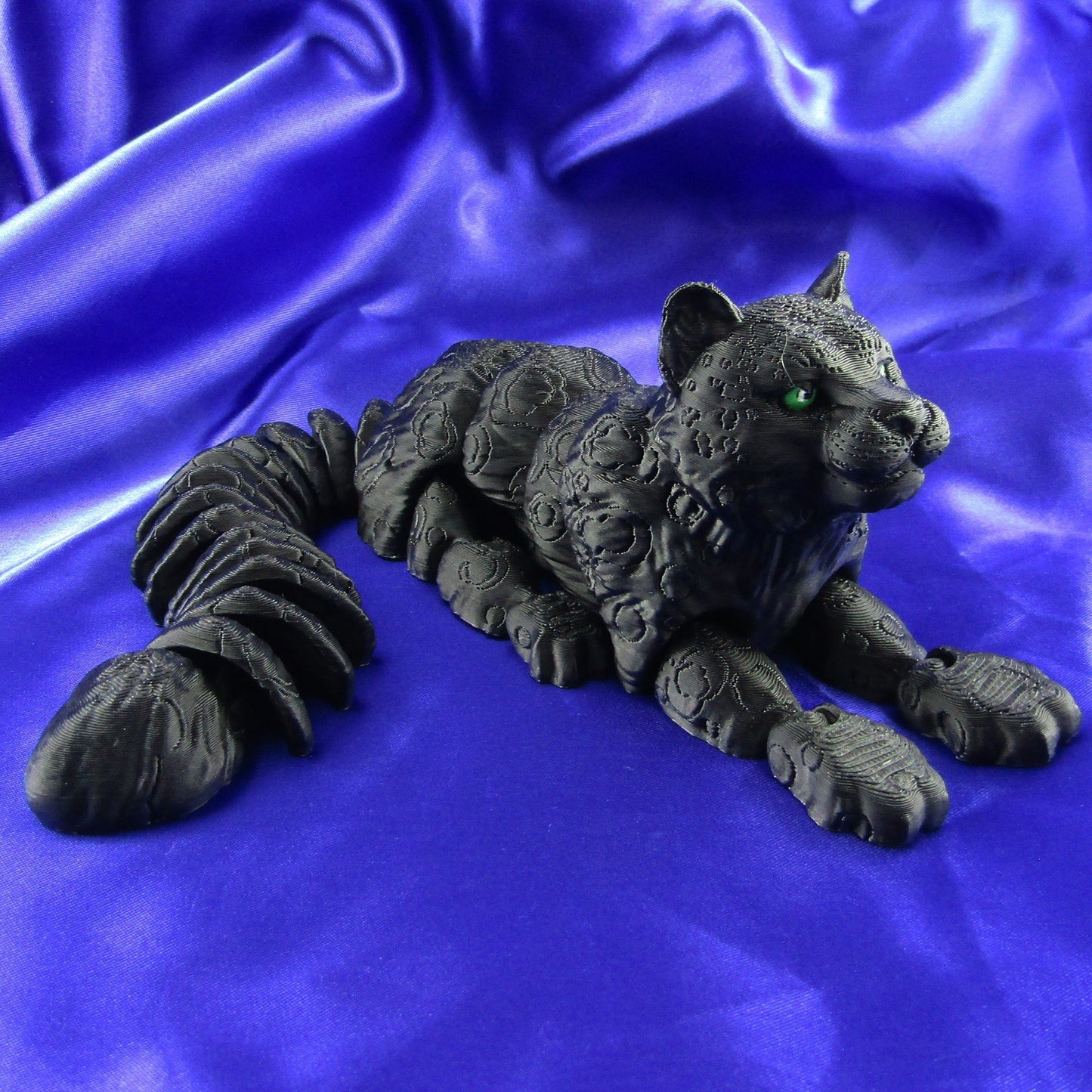 Articulated Posable Black Leopard 3D Fidget Toy Desk Decoration Pick Size