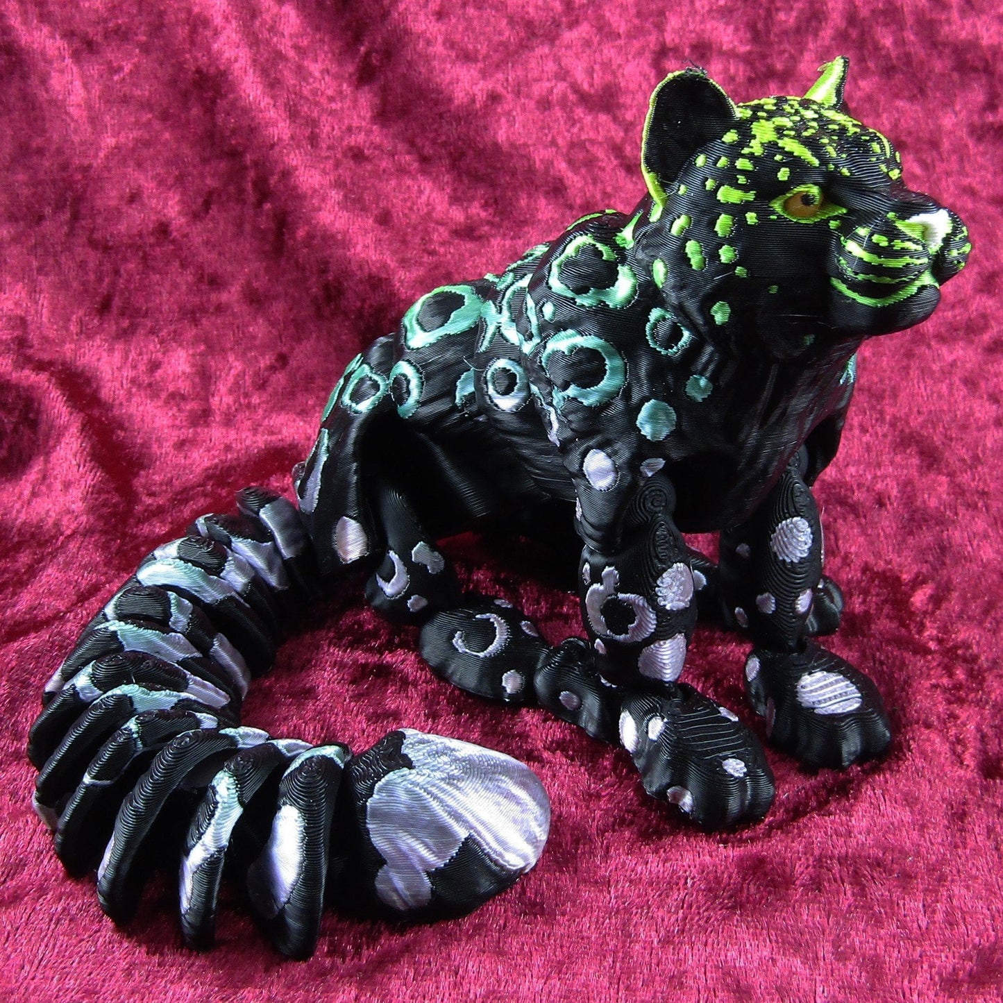 Articulated Posable Dark Rainbow Leopard 3D Fidget Toy Desk Decoration Pick Size