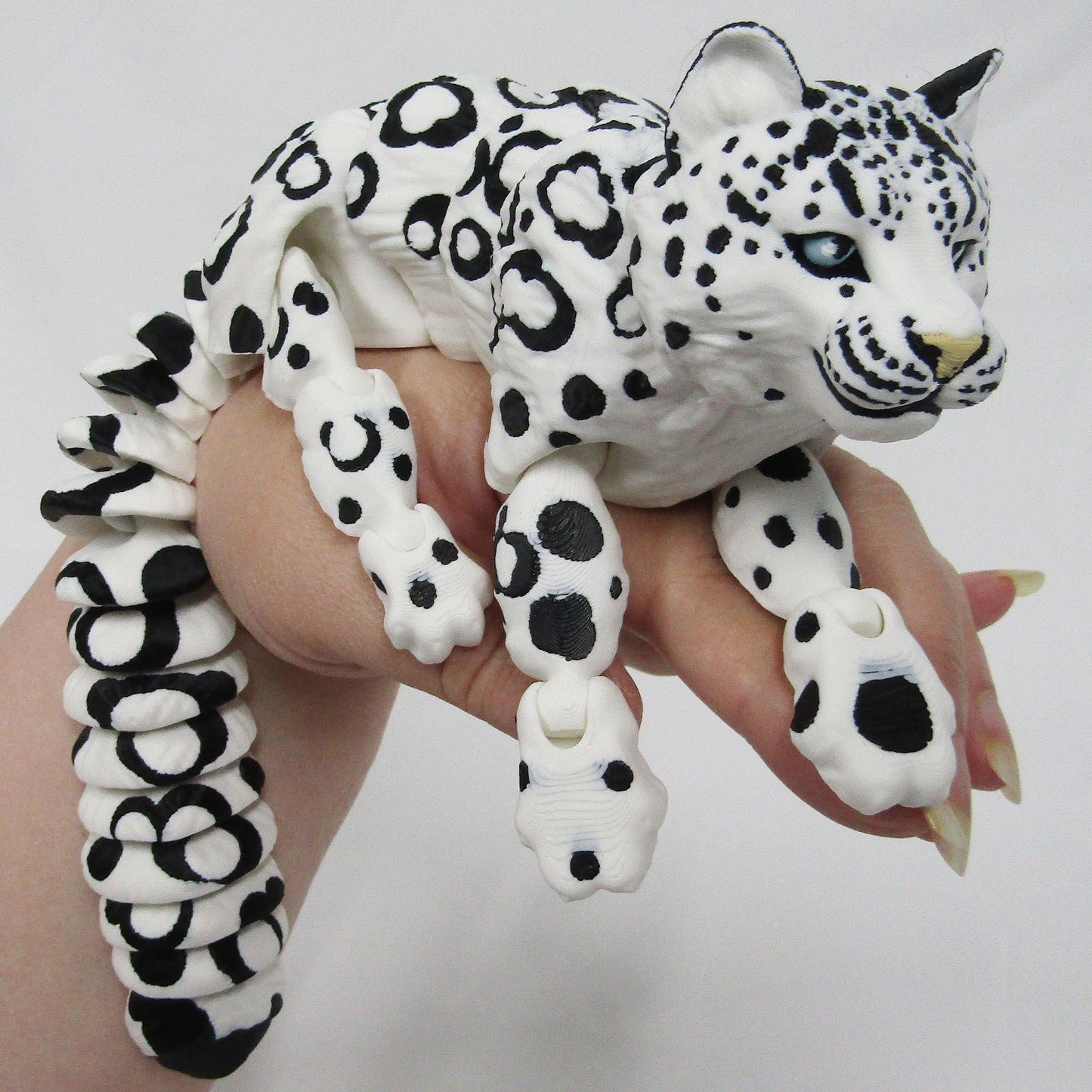 Articulated Posable Snow Leopard 3D Fidget Toy Desk Decoration Select Size