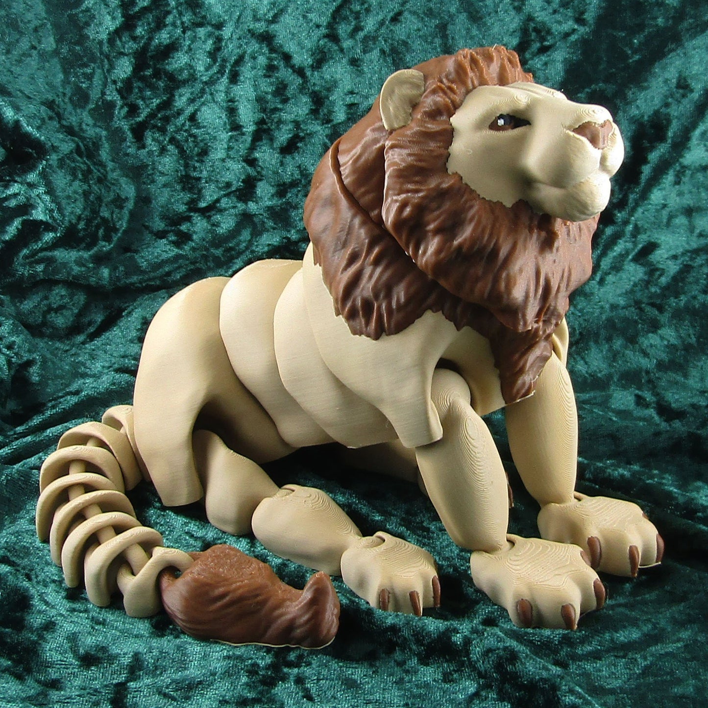 Articulated Posable Lion Big Cat 3D Fidget Toy Desk Decoration Pick Size