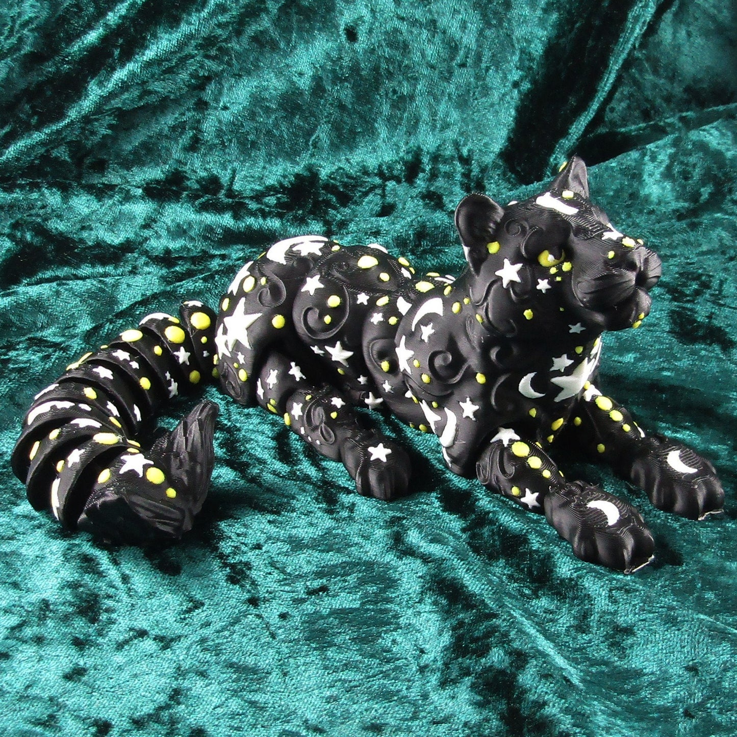 Articulated Posable Luna Panther 3D Fidget Toy Desk Decoration Pick Size