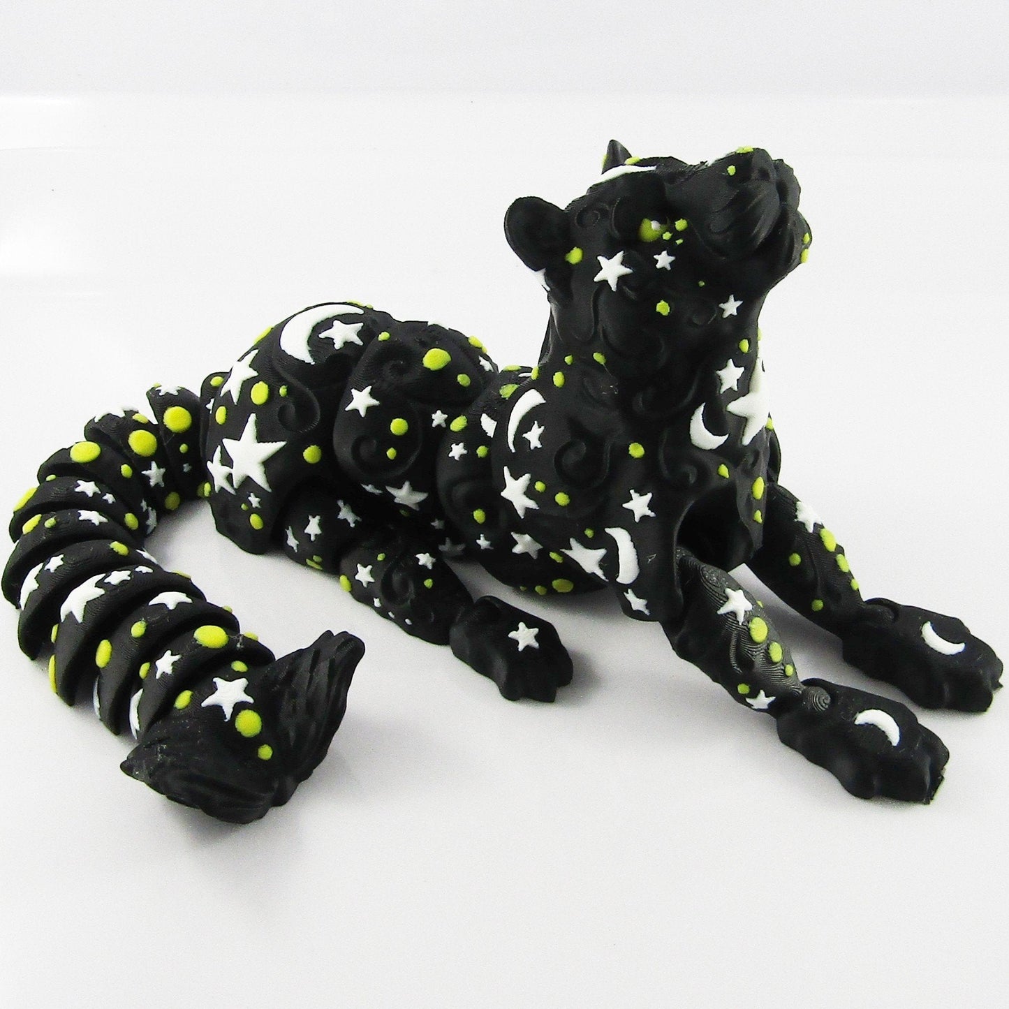 Articulated Posable Luna Panther 3D Fidget Toy Desk Decoration Pick Size