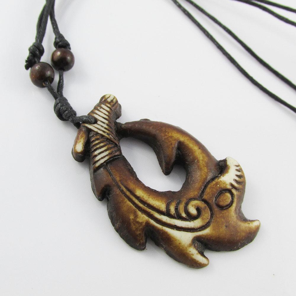 Maori Style Adjustable Cord Resin Carved Fish Hook Charm Necklace 48-88cm