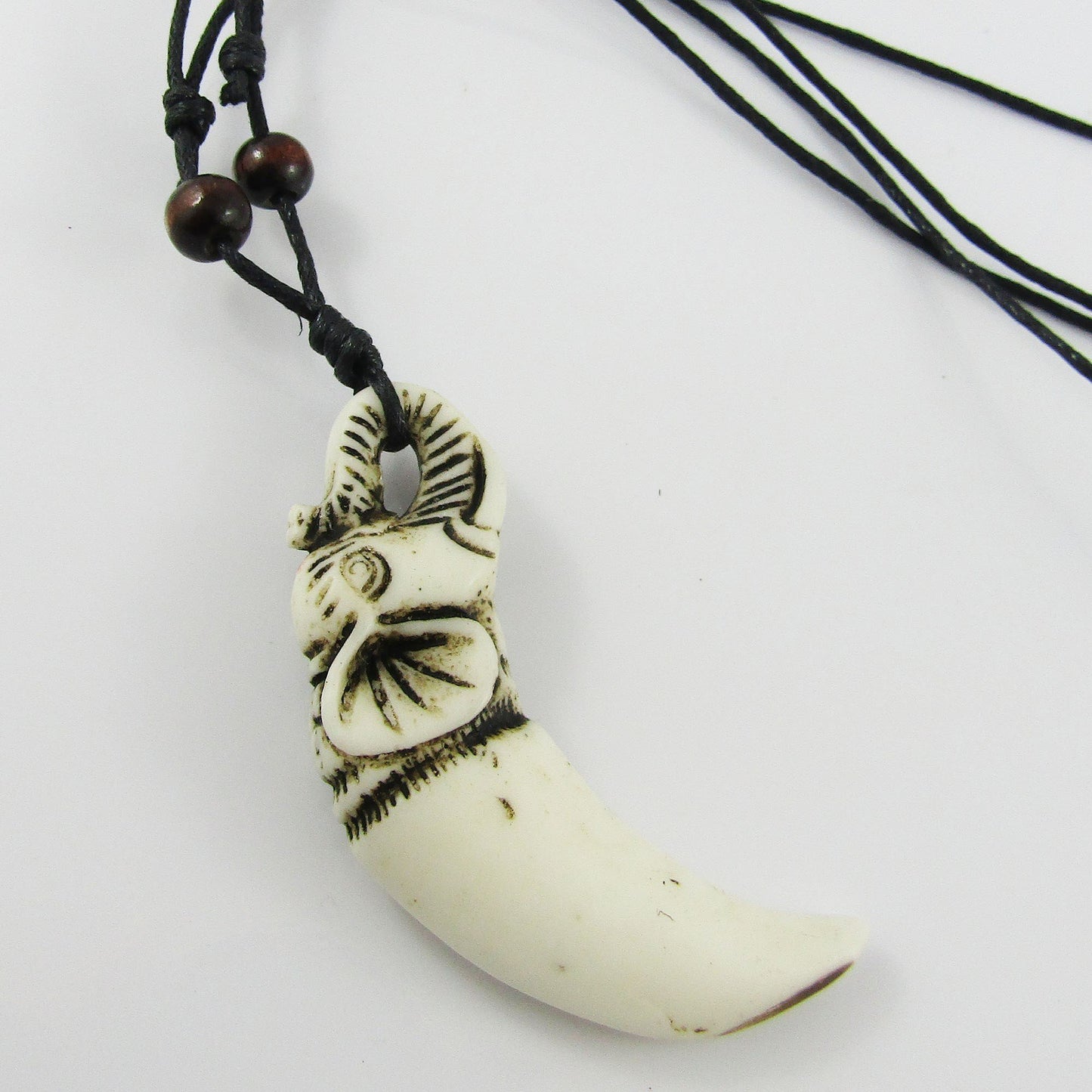 Maori Style Adjustable Cord Resin Elephant Charm Necklace 48-88cm